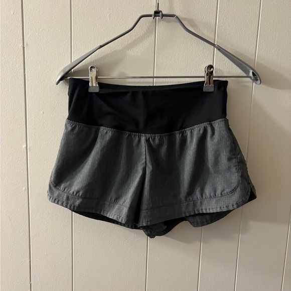 Champion Women's Black and Gray Shorts running activewear size small - Picture 1 of 7